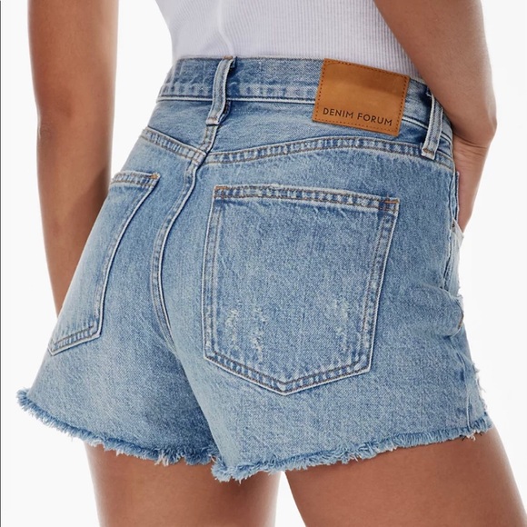 Aritzia ex-boyfriend jean shorts - Picture 2 of 4